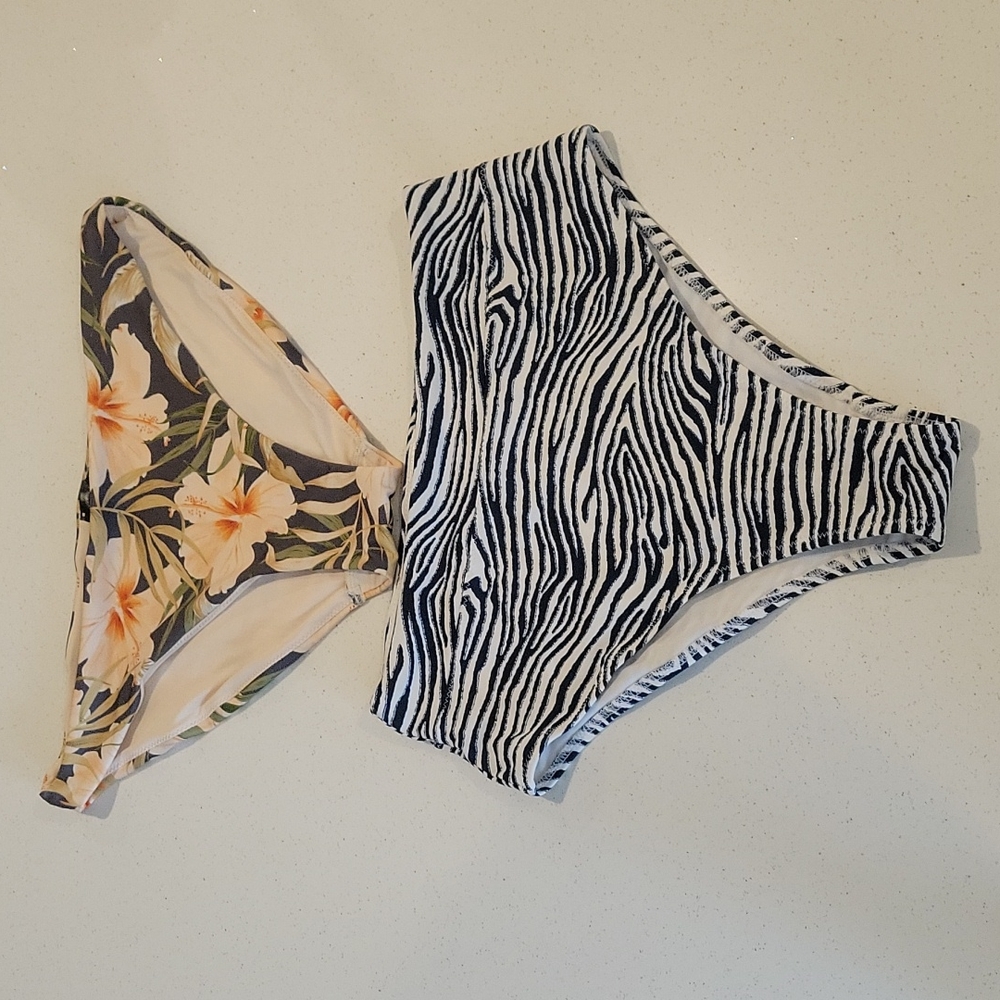H&M 2 for 10 $/bikini bottom size US 6